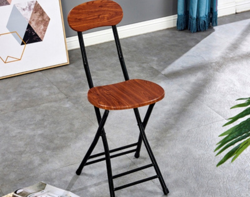 Desain Kursi Cafe Minimalis yang Cocok untuk Ruang Kecil